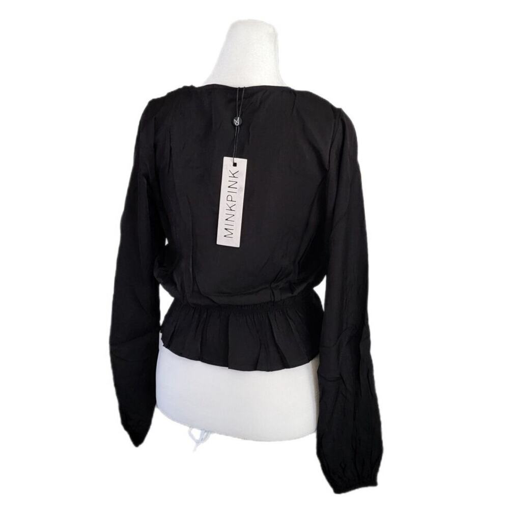 NWT! MinkPink Harper Twist Blouse Black Sateen Cropped S MSRP: 120 - Picture 3 of 8